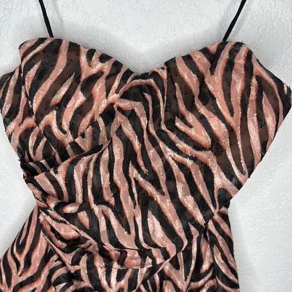 NWT Dundas x Revolve Lana Mini Dress Natural Zebra Metallic Small - Picture 4 of 15